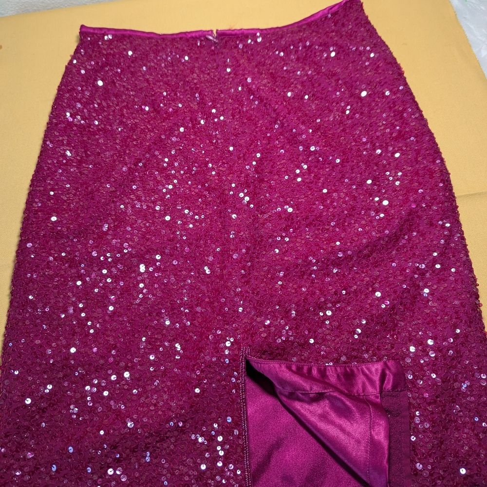Ami Fuchsia Sequin Pencil Skirt